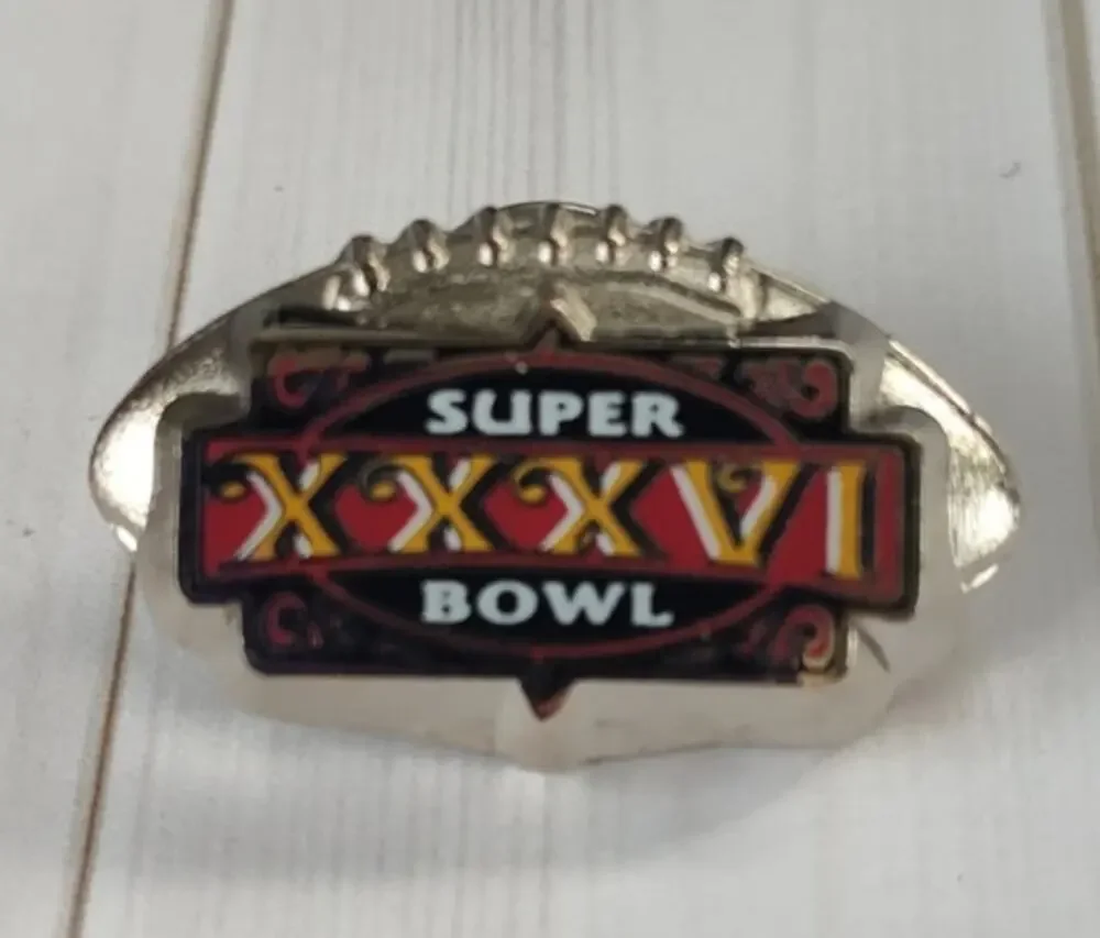 Superbowl XXXVI 36 New Orleans Original Logo & Football Pin NFL Rams Patriots